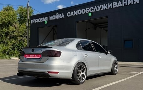 Volkswagen Jetta VI, 2014 год, 1 200 000 рублей, 4 фотография