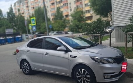 KIA Rio III рестайлинг, 2016 год, 930 000 рублей, 4 фотография