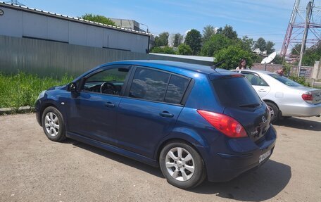 Nissan Tiida, 2010 год, 670 000 рублей, 2 фотография