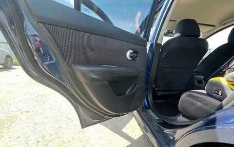 Nissan Tiida, 2010 год, 670 000 рублей, 9 фотография