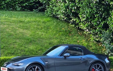 Mazda MX-5, 2019 год, 4 000 000 рублей, 5 фотография