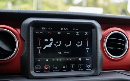 Jeep Wrangler, 2020 год, 5 350 000 рублей, 21 фотография