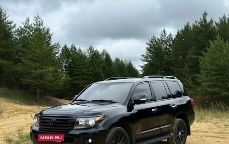 Toyota Land Cruiser 200, 2013 год, 4 300 000 рублей, 7 фотография
