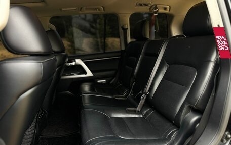 Toyota Land Cruiser 200, 2013 год, 4 300 000 рублей, 25 фотография