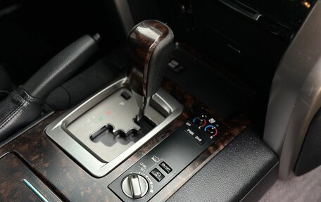 Toyota Land Cruiser 200, 2013 год, 4 300 000 рублей, 34 фотография