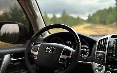 Toyota Land Cruiser 200, 2013 год, 4 300 000 рублей, 35 фотография