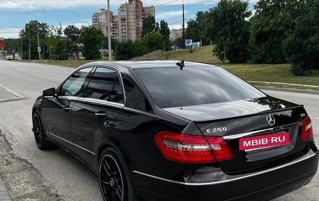 Mercedes-Benz E-Класс, 2009 год, 1 400 000 рублей, 4 фотография