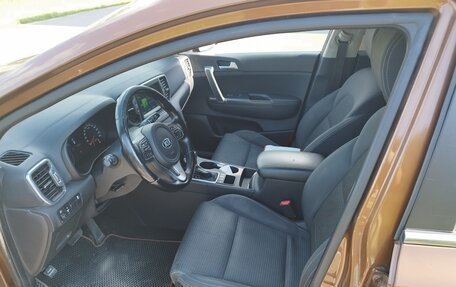KIA Sportage IV рестайлинг, 2016 год, 1 637 000 рублей, 9 фотография