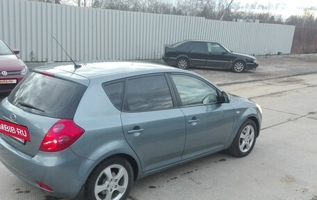 KIA cee'd I рестайлинг, 2008 год, 350 000 рублей, 2 фотография