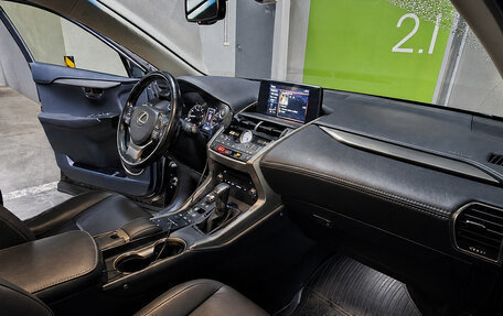 Lexus NX I, 2018 год, 2 850 000 рублей, 8 фотография