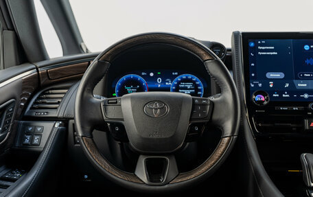 Toyota Alphard, 2024 год, 10 890 000 рублей, 13 фотография