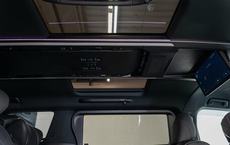 Toyota Alphard, 2024 год, 10 890 000 рублей, 26 фотография