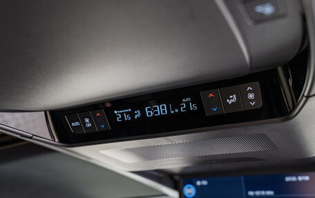 Toyota Alphard, 2024 год, 10 890 000 рублей, 31 фотография