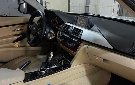BMW 3 серия, 2012 год, 1 950 000 рублей, 10 фотография