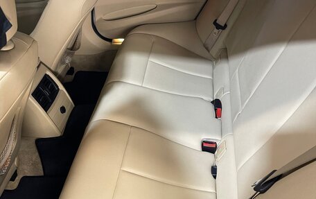 BMW 3 серия, 2012 год, 1 950 000 рублей, 15 фотография