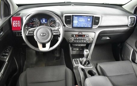 KIA Sportage IV рестайлинг, 2019 год, 2 340 900 рублей, 6 фотография