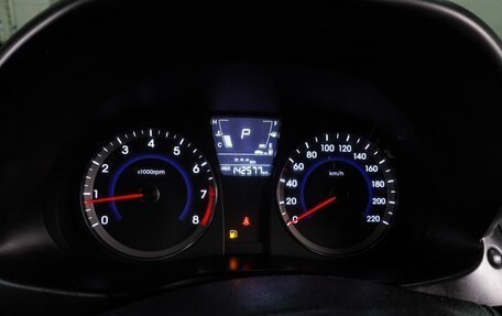 Hyundai Solaris II рестайлинг, 2012 год, 889 000 рублей, 15 фотография