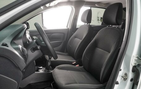 Renault Logan II, 2022 год, 999 000 рублей, 10 фотография