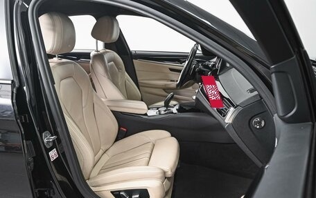 BMW 5 серия, 2017 год, 2 919 000 рублей, 8 фотография