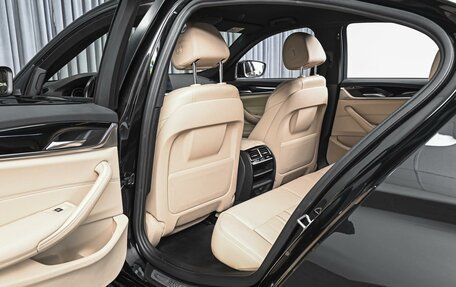 BMW 5 серия, 2017 год, 2 919 000 рублей, 11 фотография
