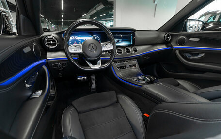 Mercedes-Benz E-Класс, 2020 год, 4 140 000 рублей, 7 фотография