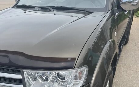 Mitsubishi Pajero Sport II рестайлинг, 2013 год, 2 250 000 рублей, 4 фотография