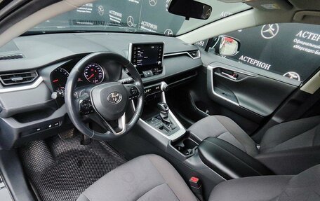 Toyota RAV4, 2019 год, 2 700 000 рублей, 16 фотография