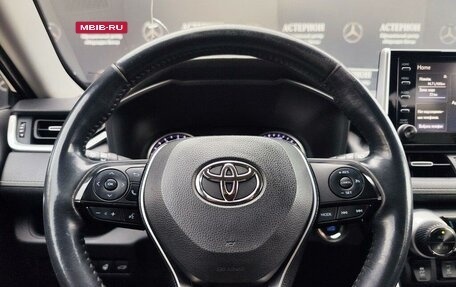 Toyota RAV4, 2019 год, 2 700 000 рублей, 19 фотография