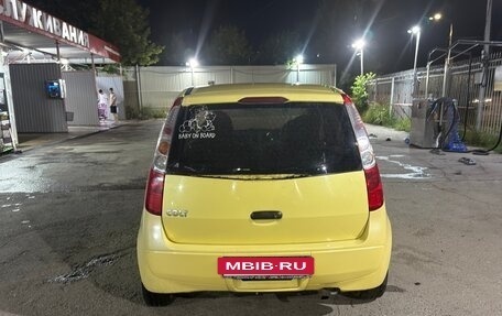 Mitsubishi Colt VI рестайлинг, 2004 год, 255 000 рублей, 3 фотография