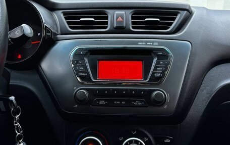 KIA Rio III рестайлинг, 2013 год, 750 000 рублей, 18 фотография