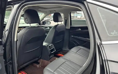 Volkswagen Passat B8 рестайлинг, 2023 год, 1 690 000 рублей, 14 фотография