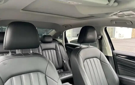 Volkswagen Passat B8 рестайлинг, 2023 год, 1 690 000 рублей, 13 фотография