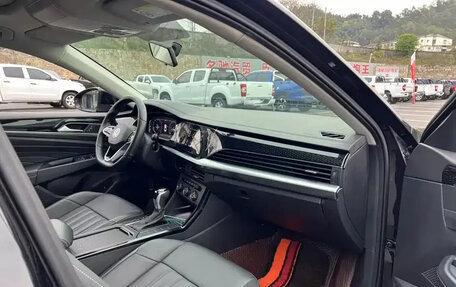 Volkswagen Passat B8 рестайлинг, 2023 год, 1 690 000 рублей, 9 фотография