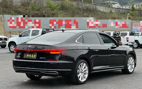 Volkswagen Passat B8 рестайлинг, 2023 год, 1 690 000 рублей, 5 фотография