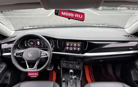 Volkswagen Passat B8 рестайлинг, 2023 год, 1 690 000 рублей, 7 фотография