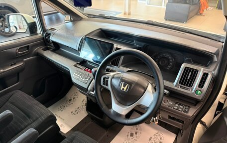 Honda Stepwgn IV, 2010 год, 1 449 000 рублей, 11 фотография