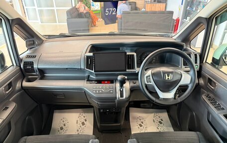 Honda Stepwgn IV, 2010 год, 1 449 000 рублей, 16 фотография