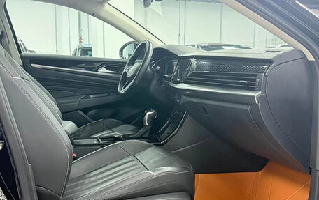Volkswagen Passat B8 рестайлинг, 2023 год, 1 700 000 рублей, 8 фотография