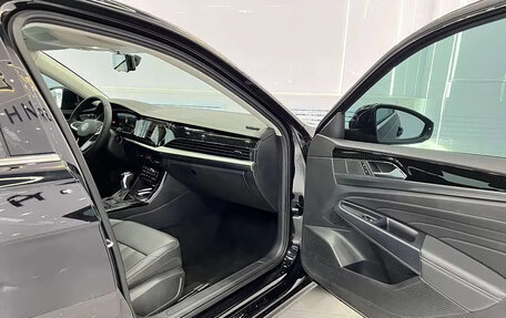 Volkswagen Passat B8 рестайлинг, 2023 год, 1 690 000 рублей, 12 фотография