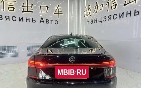 Volkswagen Passat B8 рестайлинг, 2023 год, 1 690 000 рублей, 6 фотография
