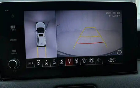 Honda Vezel, 2023 год, 1 335 000 рублей, 2 фотография