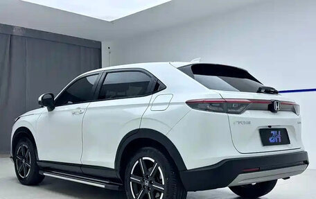 Honda Vezel, 2023 год, 1 335 000 рублей, 11 фотография