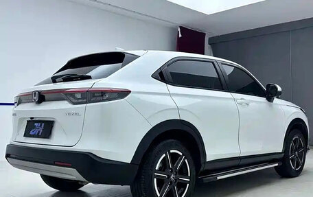 Honda Vezel, 2023 год, 1 335 000 рублей, 17 фотография