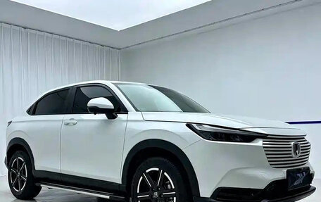 Honda Vezel, 2023 год, 1 335 000 рублей, 16 фотография