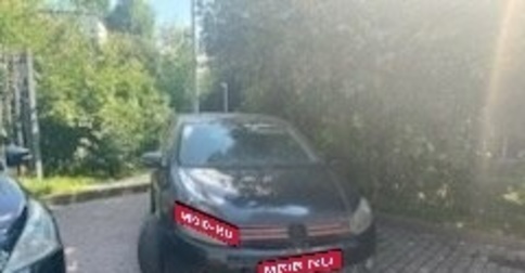 Volkswagen Golf VI, 2011 год, 380 000 рублей, 1 фотография