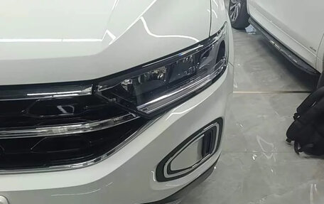 Volkswagen T-Roc I, 2026 год, 2 000 000 рублей, 4 фотография