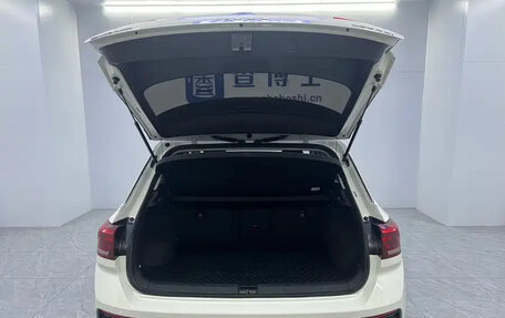 Volkswagen T-Roc I, 2023 год, 1 490 000 рублей, 21 фотография
