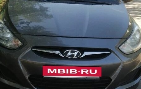 Hyundai Solaris II рестайлинг, 2012 год, 750 000 рублей, 4 фотография