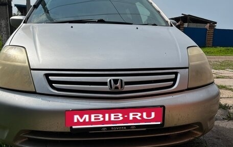 Honda Stream I рестайлинг, 2001 год, 300 000 рублей, 3 фотография