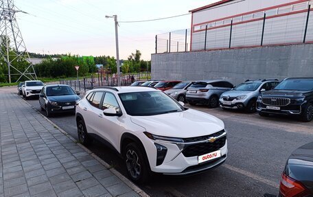 Chevrolet Trax, 2025 год, 2 100 000 рублей, 2 фотография